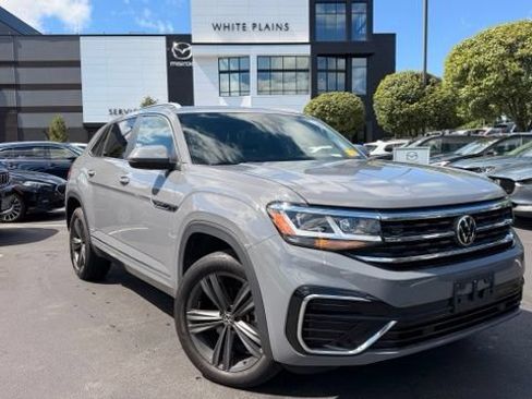 Used 2022 Volkswagen Atlas Cross Sport SEL R-Line AWD/4WD image 1
