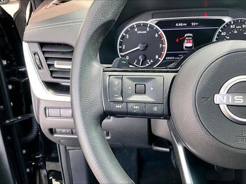 Certified 2023 Nissan Rogue SV AWD/4WD image 23