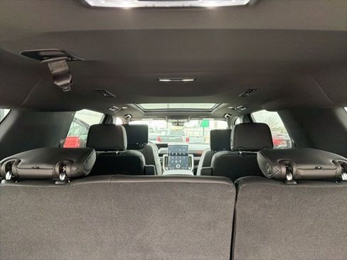 New 2026 GMC Yukon XL Denali image 42