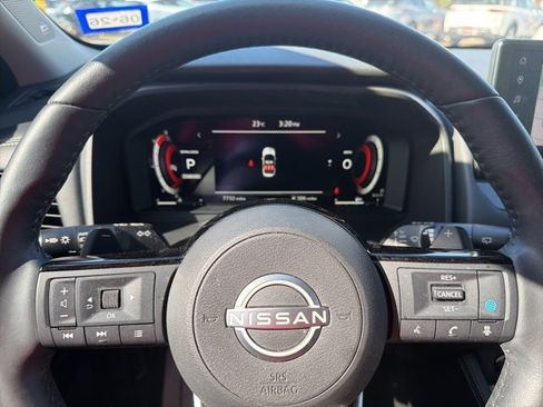 Certified 2024 Nissan Rogue Platinum w/ Platinum Premium Package image 12