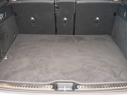 Used 2023 Mercedes-Benz GLC 300 4MATIC w/ AMG Line image 14