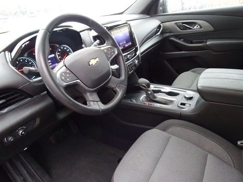 Certified 2023 Chevrolet Traverse LT image 10