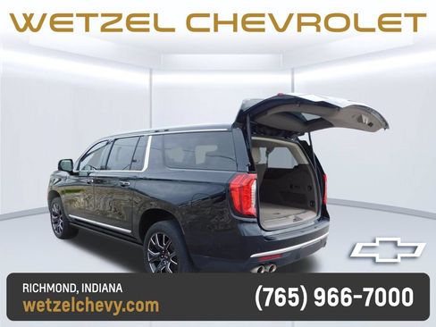 Used 2023 GMC Yukon XL Denali w/ Denali Reserve Package AWD/4WD image 26