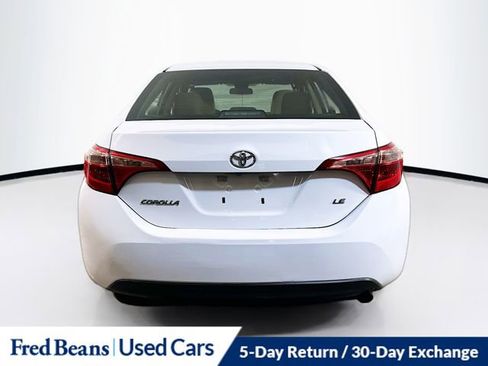 Used 2018 Toyota Corolla LE FWD image 8