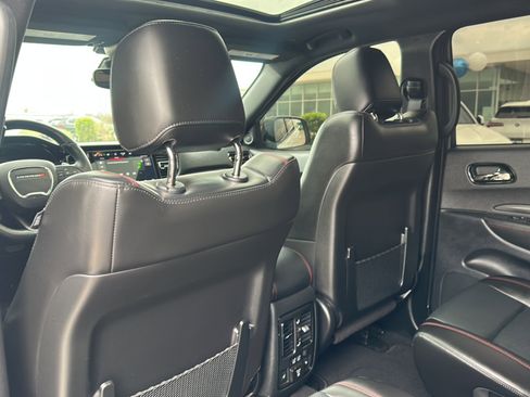 Used 2023 Dodge Durango GT image 18