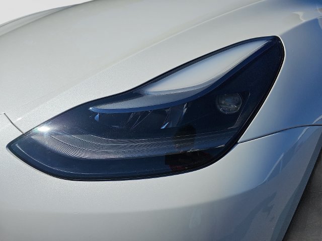 Used 2024 Tesla Model Y Long Range AWD/4WD image 34