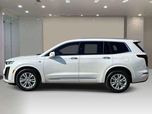 Certified 2024 Cadillac XT6 Luxury w/ LPO, Floor Liner Package AWD/4WD image 2