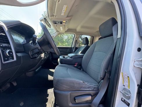 Used 2021 RAM 1500 Tradesman w/ Tradesman SXT Package RWD image 14
