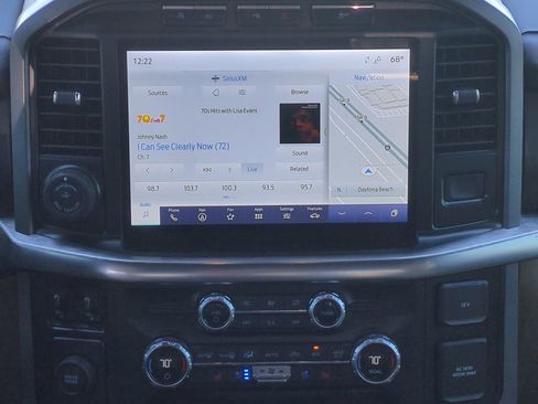 Used 2021 Ford F150 Lariat w/ Equipment Group 501A Mid image 16