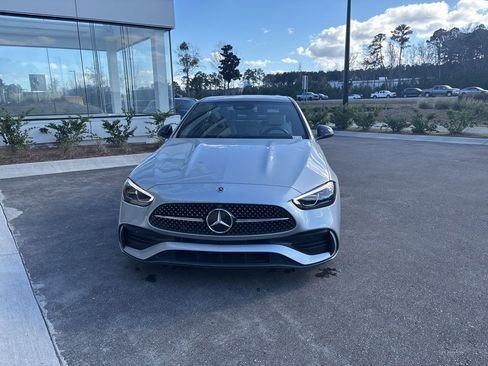 Used 2024 Mercedes-Benz C 300 Sedan image 3