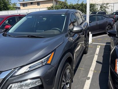 Certified 2022 Nissan Rogue SV