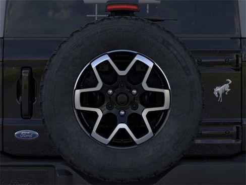 New 2025 Ford Bronco Outer Banks image 24