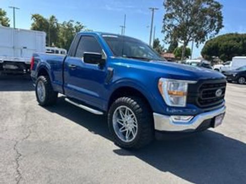 Used 2022 Ford F150 XL w/ Equipment Group 101A High RWD image 2