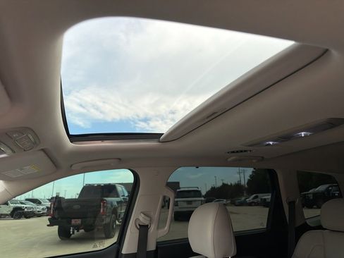 Used 2021 Kia Telluride EX FWD image 8