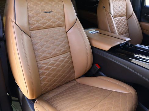 Certified 2023 Cadillac Escalade Sport w/ Touring Package RWD image 24