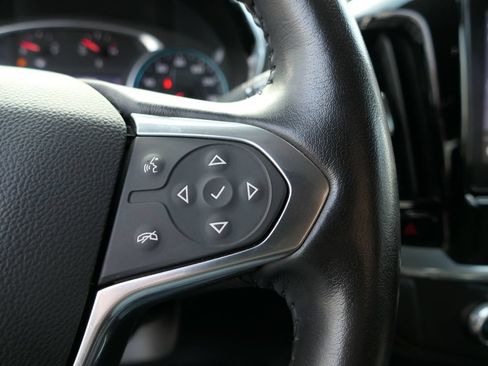 Used 2020 Chevrolet Traverse RS FWD image 17