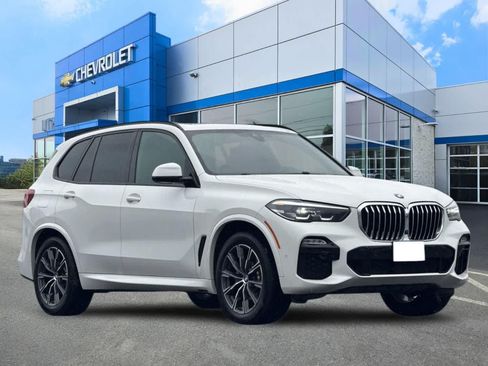 Used 2021 BMW X5 xDrive40i w/ M Sport Package AWD/4WD image 9