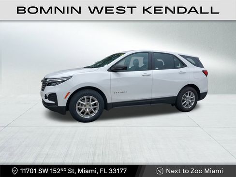 Used 2024 Chevrolet Equinox LS image 4