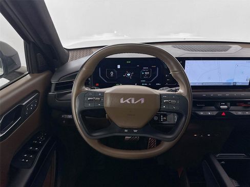 Used 2026 Kia EV9 GT-Line image 23