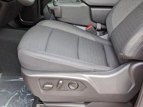 New 2025 Chevrolet Silverado 1500 LT w/ Convenience Package II image 4