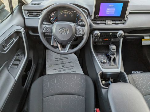New 2025 Toyota RAV4 XLE image 26