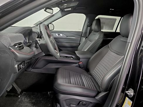 Used 2026 Ford Explorer ST-Line w/ ST-Line Street Pack RWD image 14