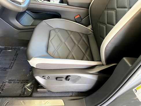 New 2026 Volkswagen Atlas Peak Edition AWD/4WD image 8