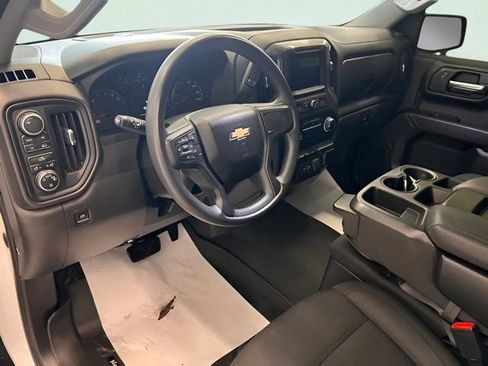 Used 2023 Chevrolet Silverado 1500 Custom AWD/4WD image 19