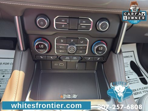 Used 2024 Chevrolet Tahoe Z71 w/ Luxury Package AWD/4WD image 23
