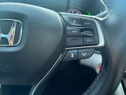 Used 2019 Honda Accord Touring image 24