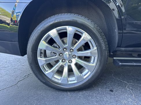 Certified 2023 Chevrolet Tahoe Premier w/ Premium Package 2 AWD/4WD image 15