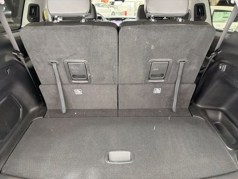 Used 2023 Jeep Grand Cherokee L Limited w/ Luxury Tech Group II image 27