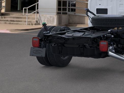 New 2025 Ford F450 XL image 23