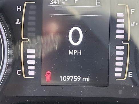 Used 2020 Jeep Cherokee Latitude image 4