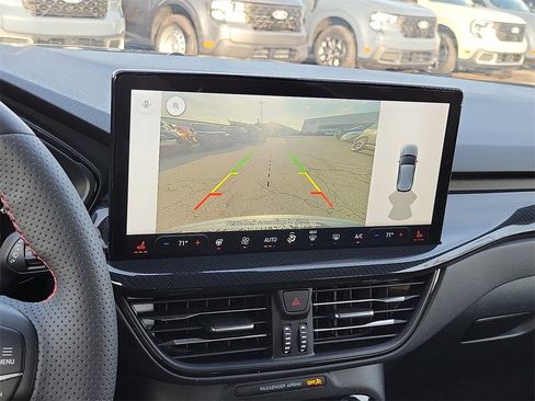 Used 2023 Ford Escape ST-Line w/ Tech Pack #1 image 16