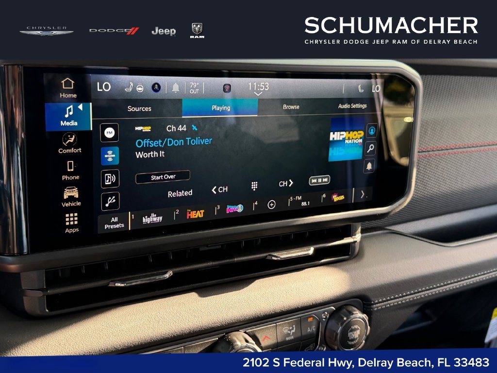 New 2026 Jeep Gladiator Rubicon AWD/4WD image 16
