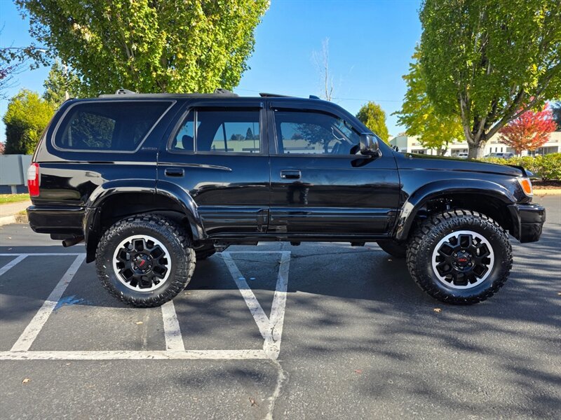 Used 2000 Toyota 4Runner Limited AWD/4WD image 4