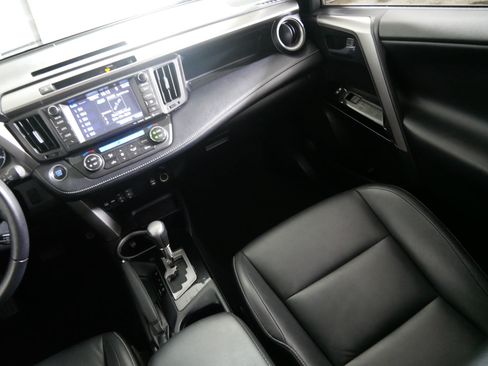 Used 2016 Toyota RAV4 Limited AWD/4WD image 11