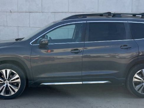 Used 2022 Subaru Ascent Limited w/ Technology Package image 4