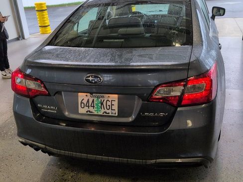 Used 2018 Subaru Legacy 2.5i image 6