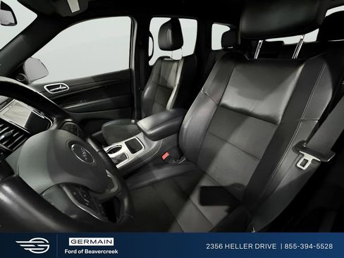 Used 2022 Jeep Grand Cherokee Laredo X AWD/4WD image 15