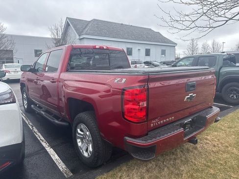 Used 2018 Chevrolet Silverado 1500 LT w/ All Star Edition image 4