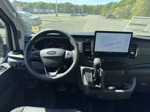New 2026 Ford Transit 250 Low Roof w/ Load Area Protection Package RWD image 8