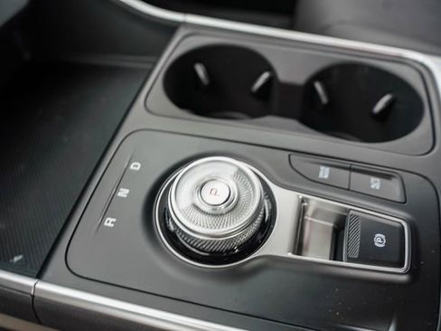 New 2026 Kia Carnival LXS image 24