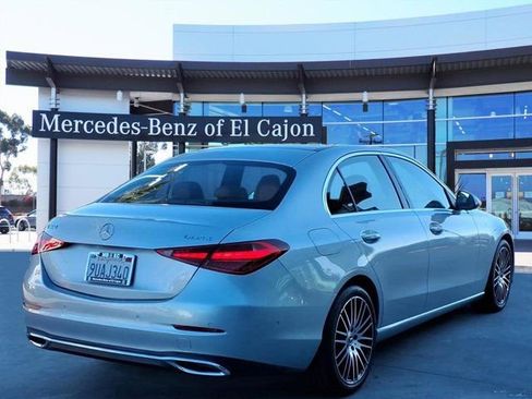 Used 2025 Mercedes-Benz C 300 4MATIC Sedan image 3