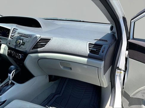 Used 2012 Honda Civic EX-L image 18