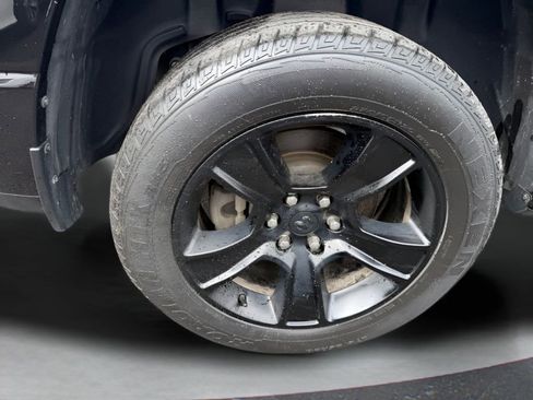 Used 2023 RAM 1500 Big Horn AWD/4WD image 13