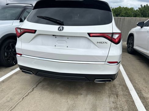 Used 2023 Acura MDX FWD image 35