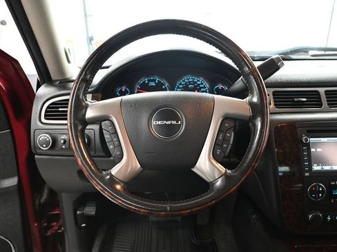 Used 2014 GMC Sierra 2500 Denali w/ Snow Plow Prep Package AWD/4WD image 27
