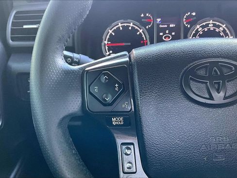 Used 2022 Toyota 4Runner TRD Pro AWD/4WD image 18